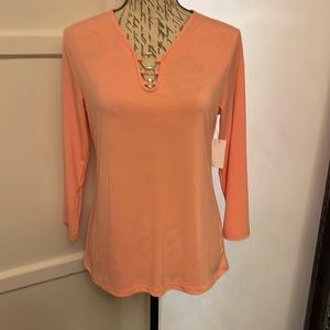 NWT blouse Jaclyn Smith size M